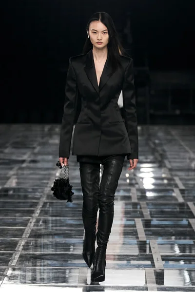 Look 67